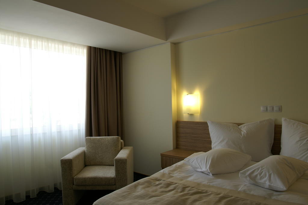 Marshal Hotel 부쿠레슈티 객실 사진