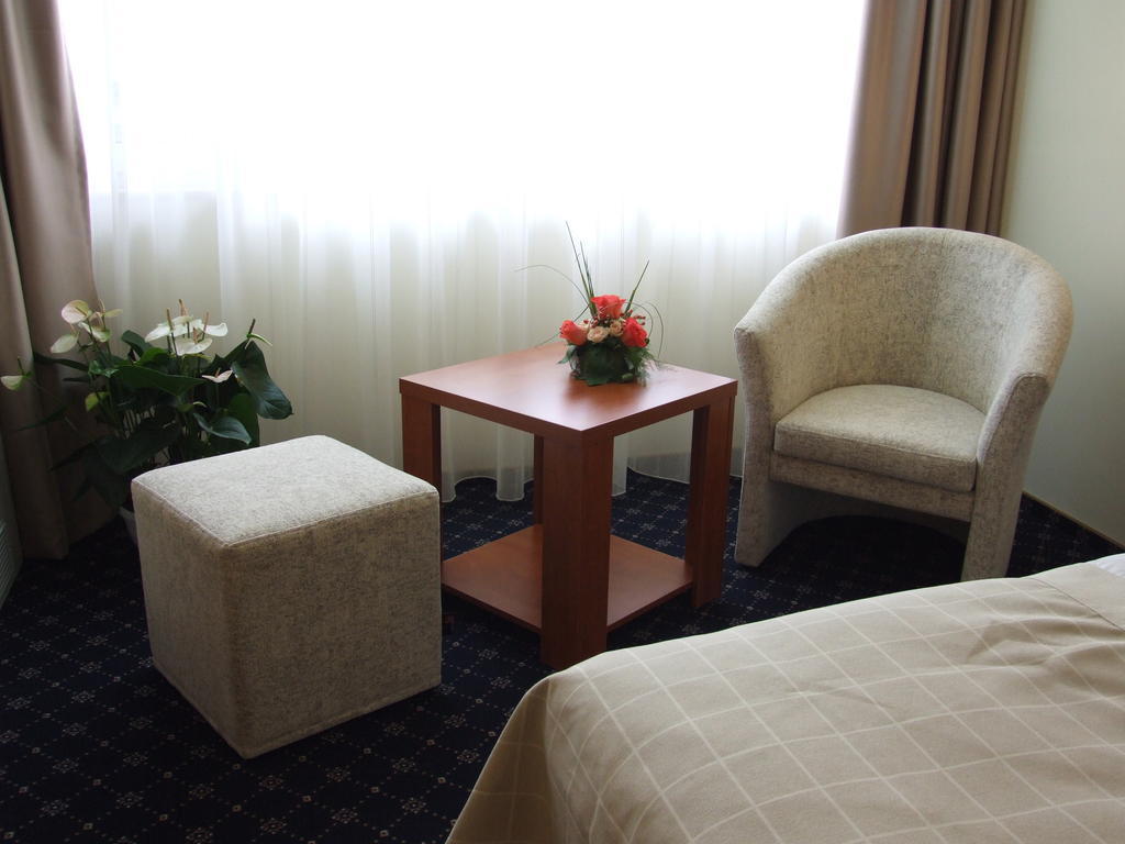 Marshal Hotel 부쿠레슈티 객실 사진
