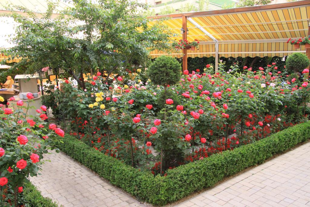 Marshal Hotel 부쿠레슈티 외부 사진
